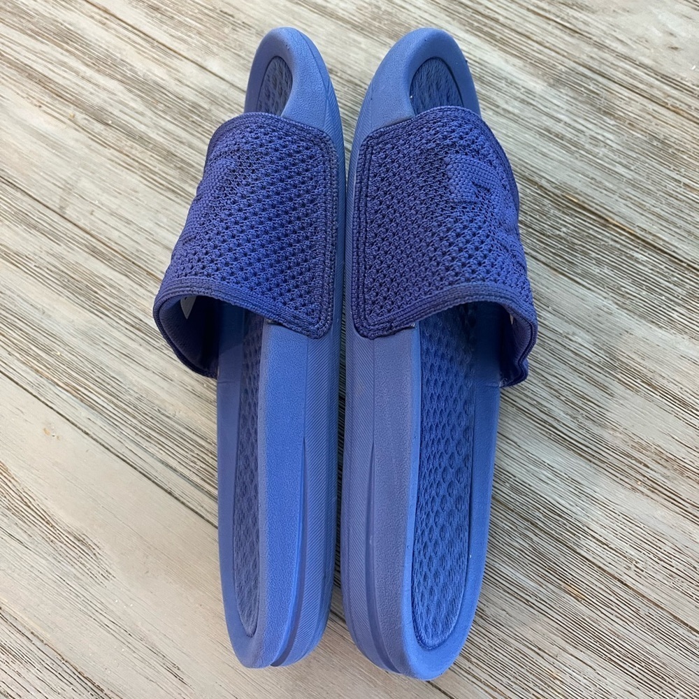 APL Big Logo TechLoom Slide - image 4